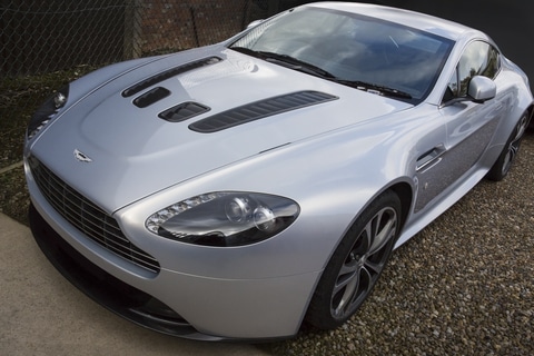 Verkaufen Sie Ihren Aston Martin mit Motorschaden oder Getriebeschaden hier Online!